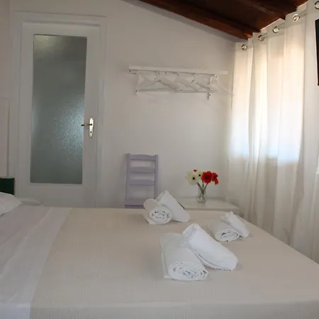 Terrasini 2000 Home Holidays Exterior photo