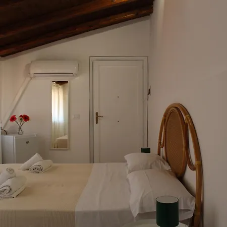Terrasini 2000 Home Holidays Exterior photo