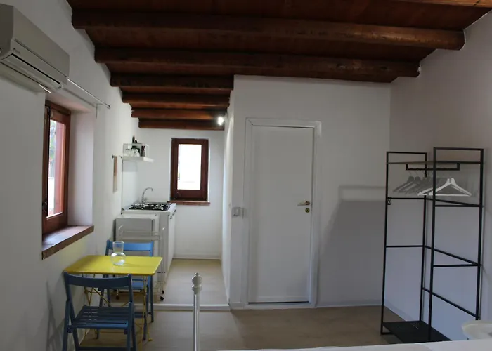 Terrasini 2000 Home Holidays