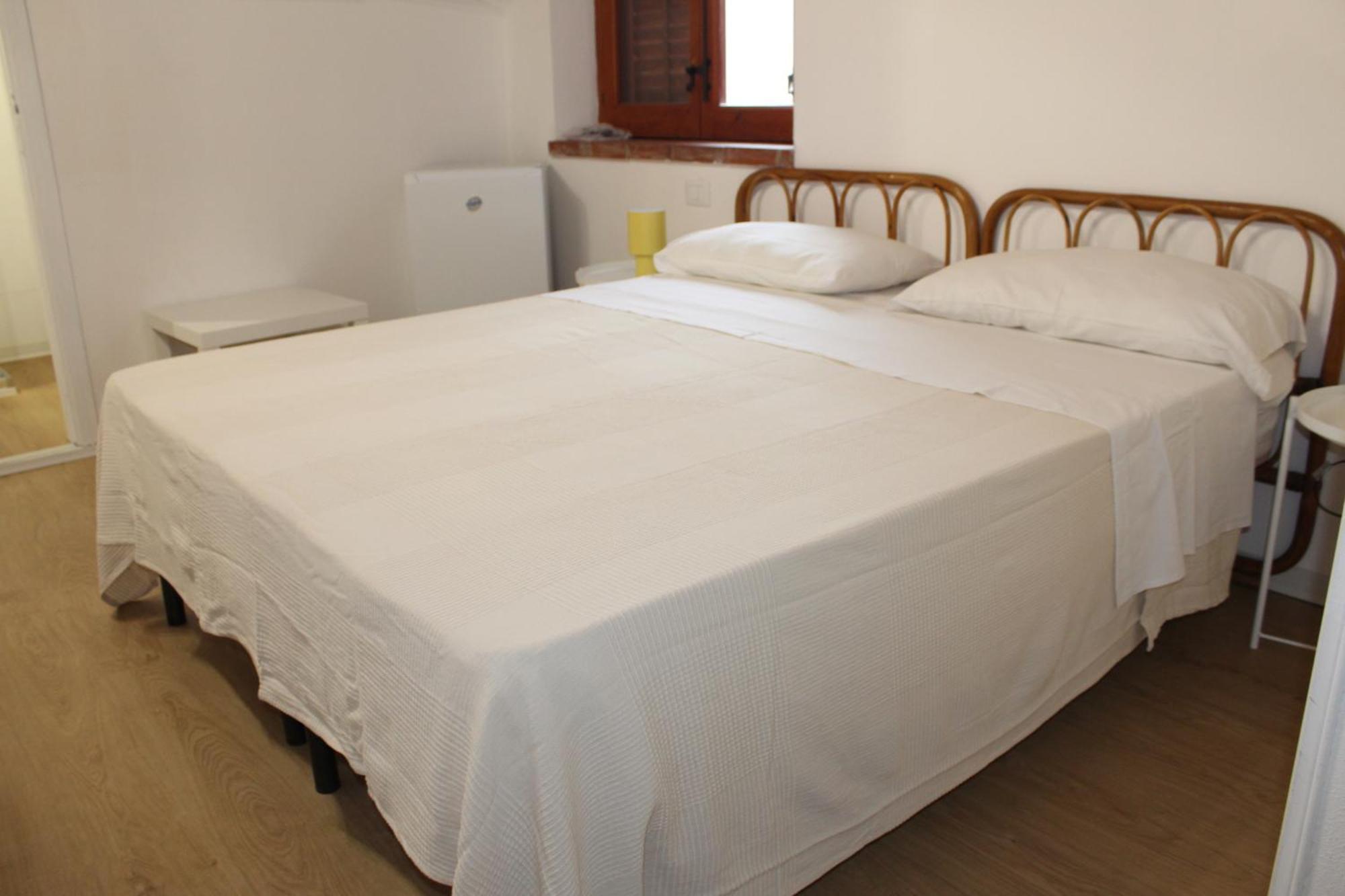 2000 Holidays Terrasini