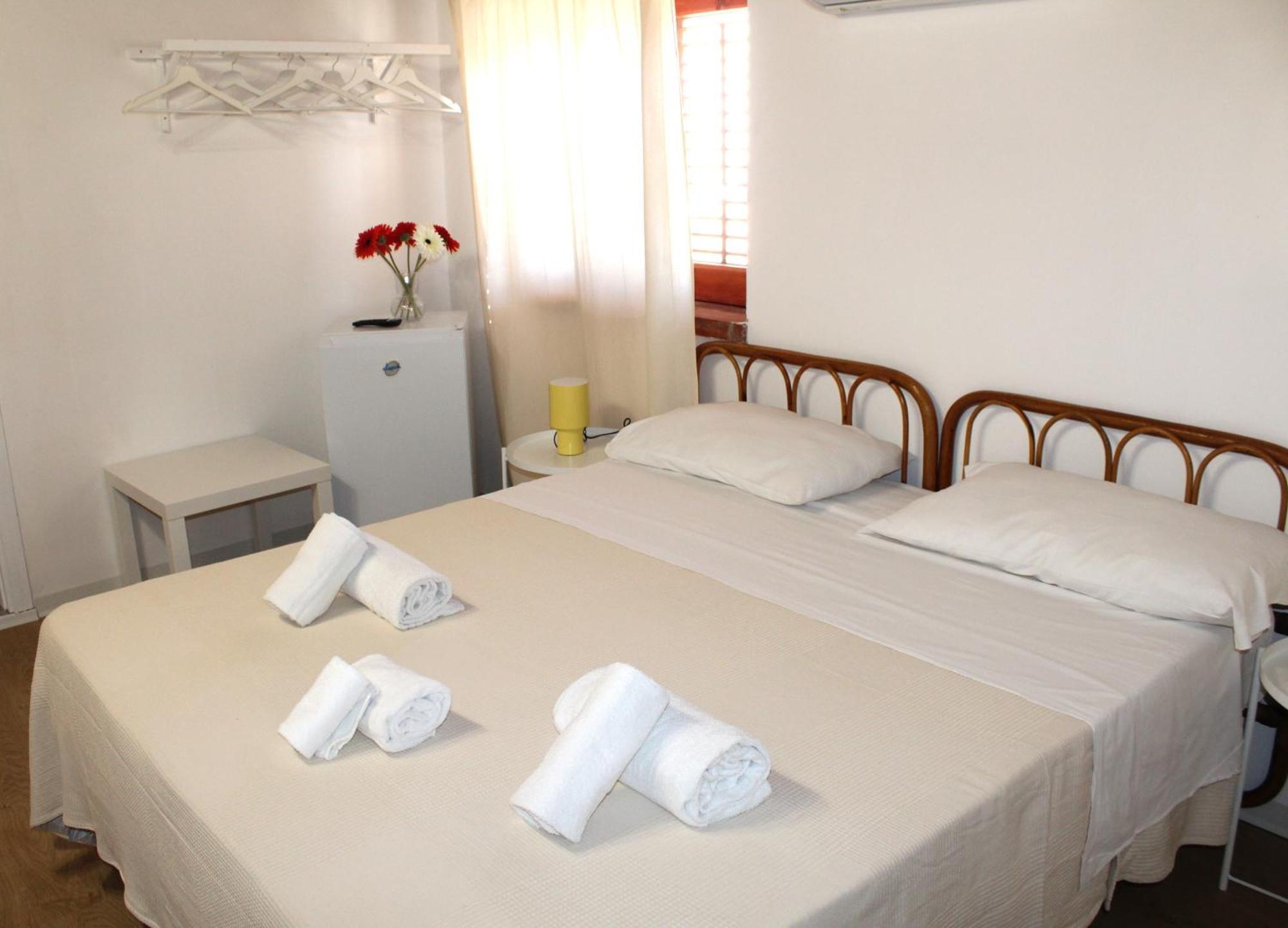 2000 Holidays Apartment Terrasini
